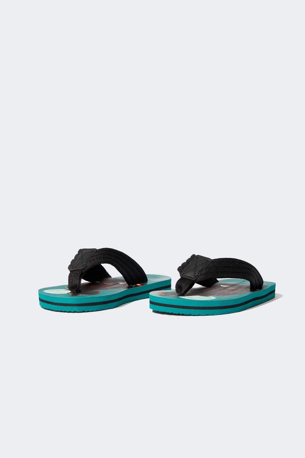 DEFACTO DEFACTO Boy Batman Licensed Flip Flops