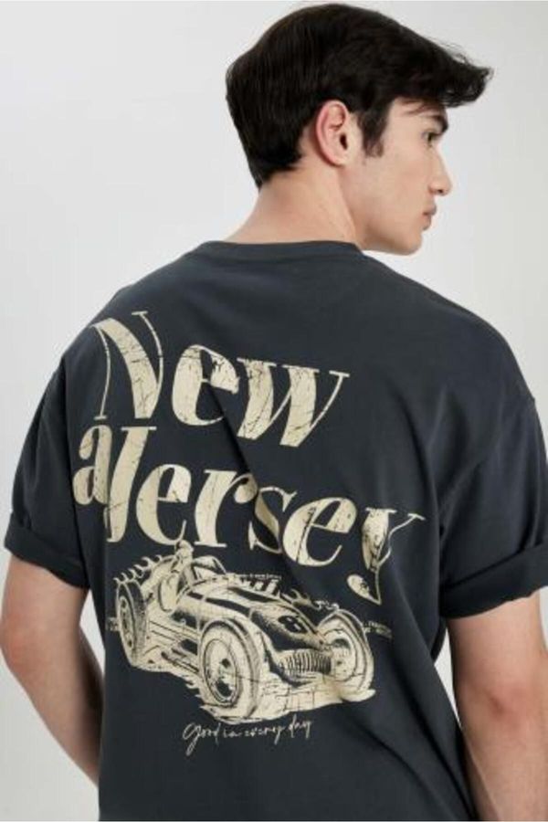 DEFACTO DEFACTO Comfort Fit Crew Neck Back Printed Short Sleeve T-Shirt