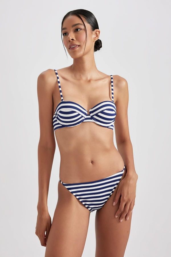 DEFACTO DEFACTO Fall In Love Regular Fit Striped Bikini Bottom