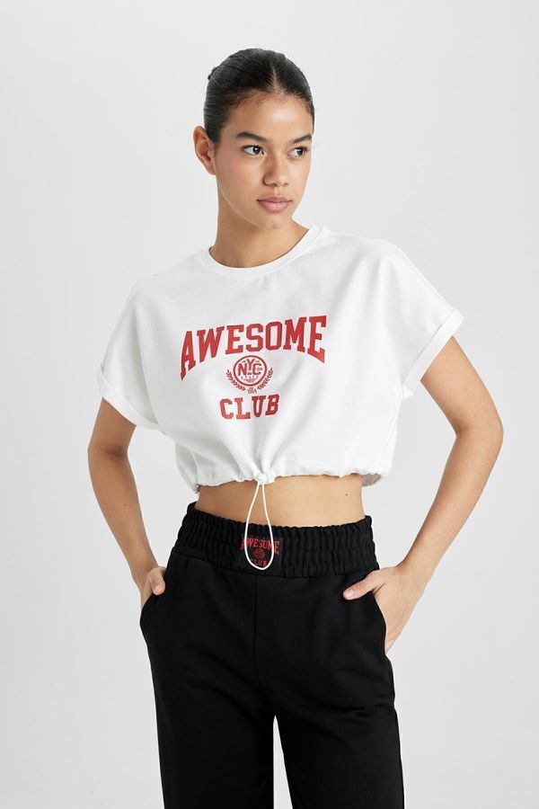 DEFACTO DEFACTO Fit Crop Crew Neck Printed Short Sleeve T-Shirt