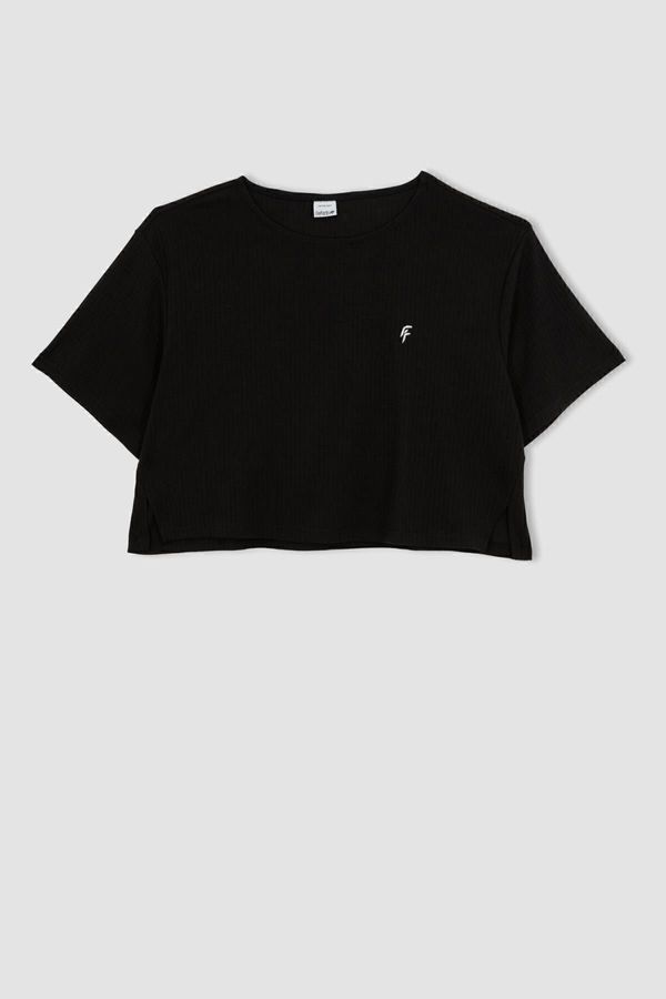 DEFACTO DEFACTO Fit Crop Crew Neck Sports Ribbed Short Sleeve T-Shirt A9916ax23hs