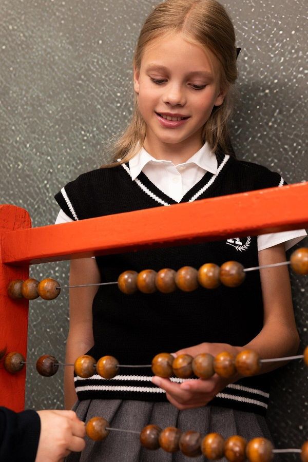 DEFACTO DEFACTO Girl Standard Fit V Neck School Knit Sweater