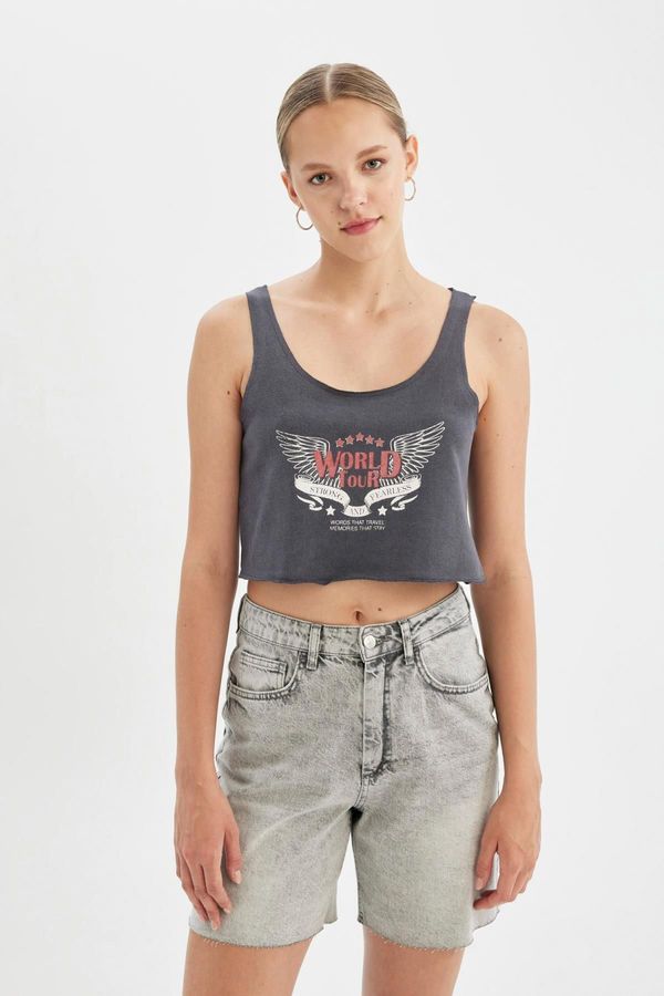 DEFACTO DEFACTO Loose Fit Printed Crew Neck Thick Fabric Undershirt