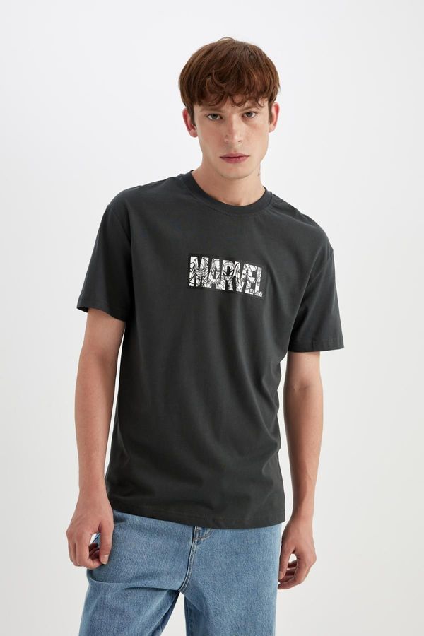 DEFACTO DEFACTO Marvel Logo Only Regular Fit Crew Neck Short Sleeve T-Shirt