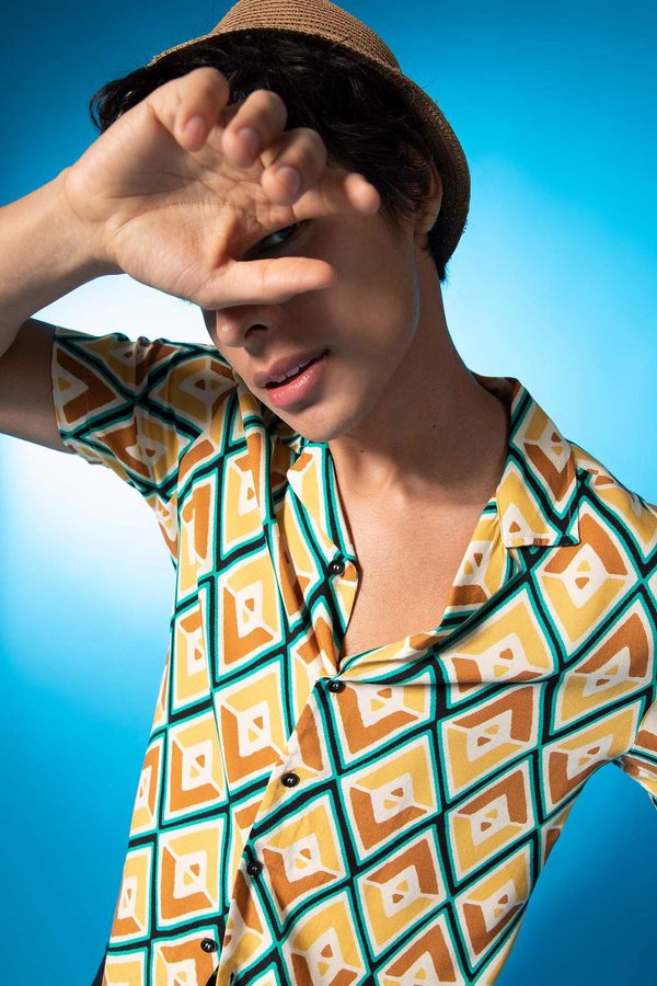 DEFACTO DEFACTO Regular Fit viscose Printed Short Sleeve Shirt