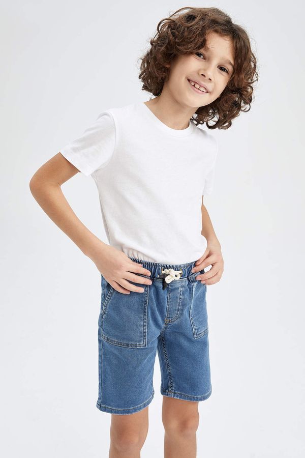 DEFACTO DEFACTO Short