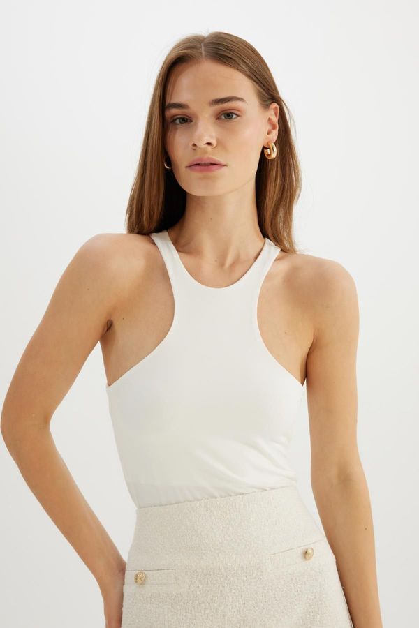 DEFACTO DEFACTO Slim Fit Barbell Collar Casual Undershirt