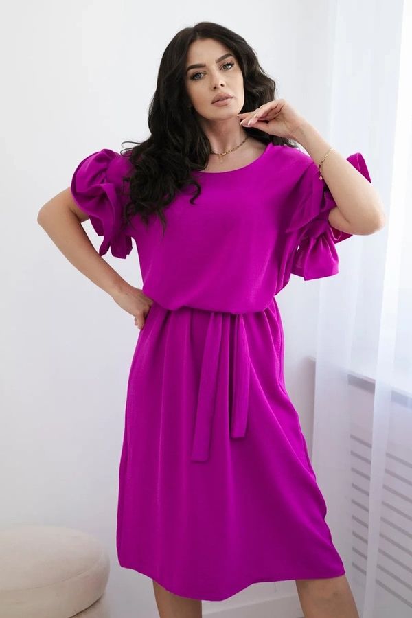 Kesi Dress with a tie at the waist with decorative sleeves in dark purple color