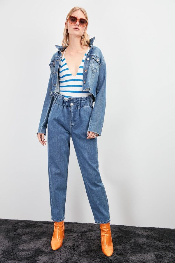 Trendyol Дънки Trendyol - Синьо - Мама