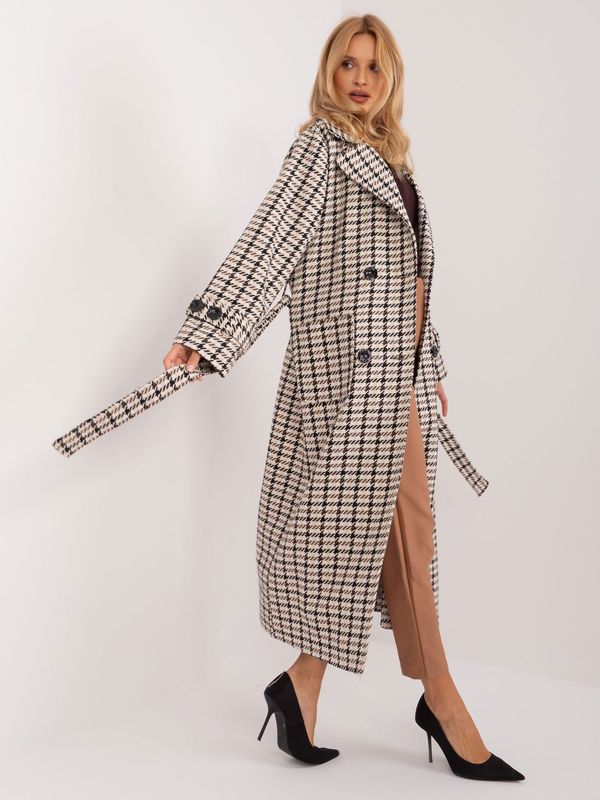 Fashionhunters Ecru-brown double-breasted checked coat