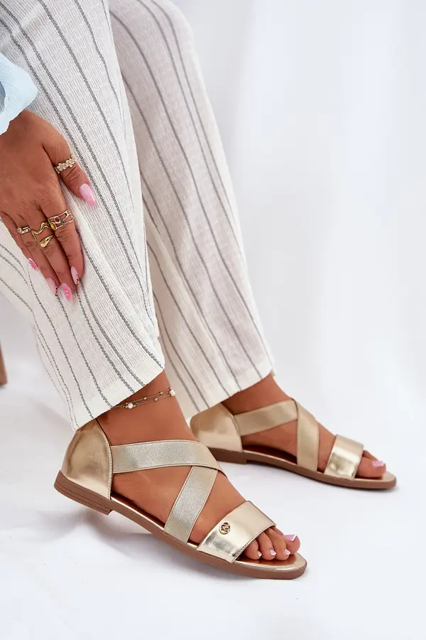 EVENTO EVENTO Дамски плоски сандали с еластични ленти златни Marinea