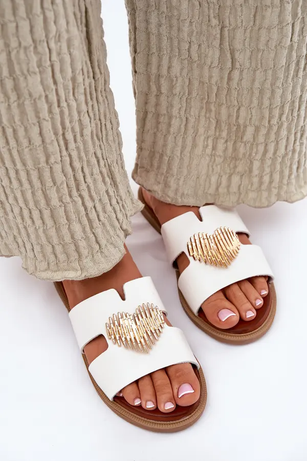 EVENTO EVENTO Дамски сандали на плосък ток със златна украса бели Karinma