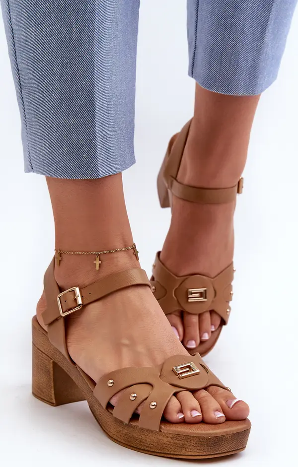 EVENTO EVENTO Дамски сандали на висок ток от кафява еко кожа Assames