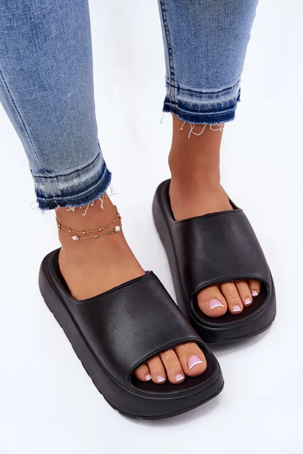 EVENTO EVENTO Пяна дамски сандали на платформа черни Xalvania