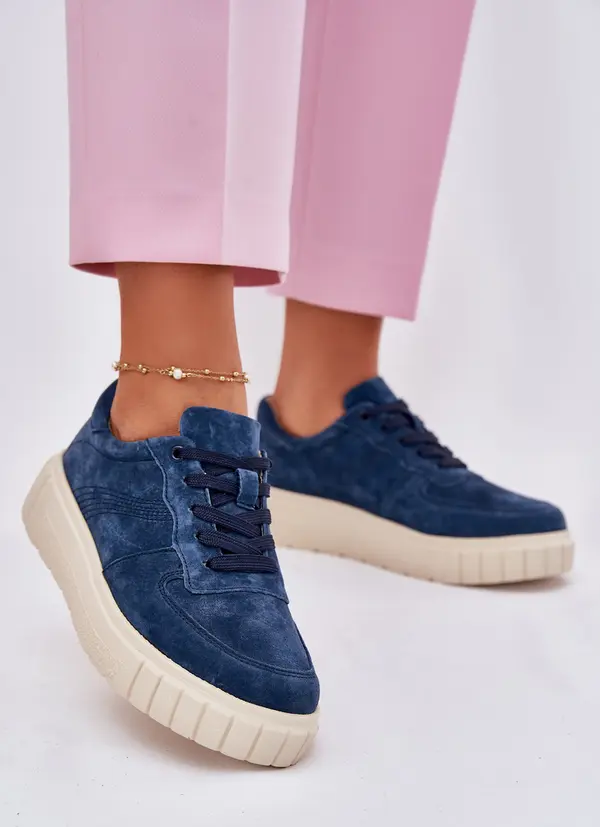 EVENTO EVENTO Замшени Дамски Кецове На Платформа В Небесносиньо Рилвена