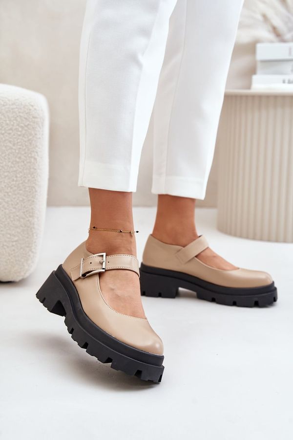 FI1 FI1 Бежови дамски мокасини с катарама Plikuria