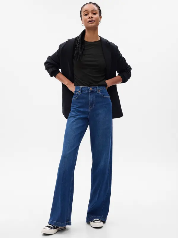 GAP GAP Long Sleeve T-Shirt - Women