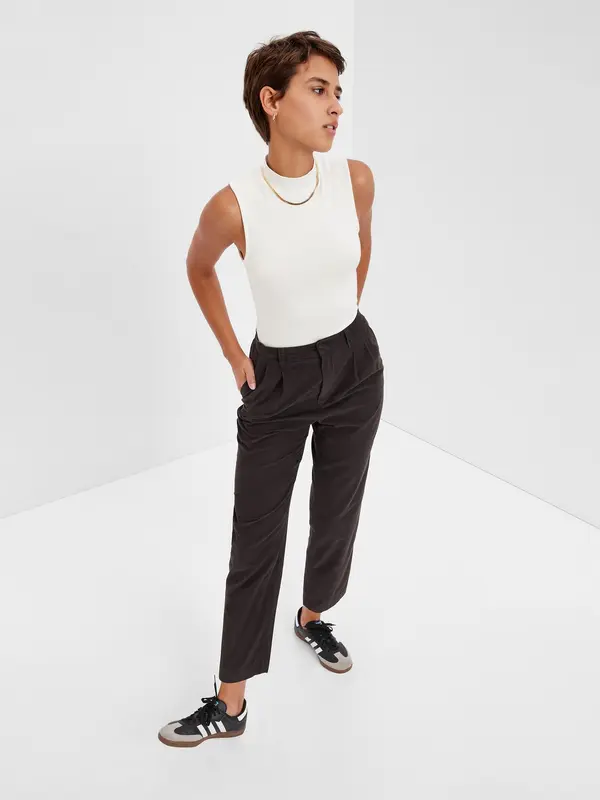 GAP GAP Панталони от кадифе - жени