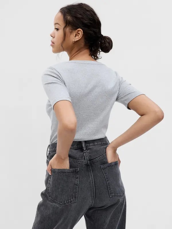 GAP GAP Short Sleeve T-Shirt - Women