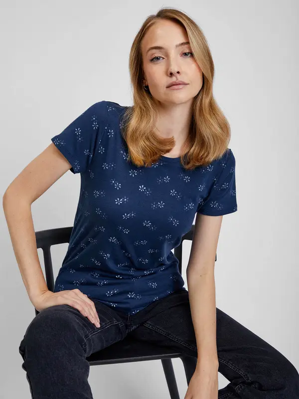 GAP GAP Short Sleeve T-Shirt - Women