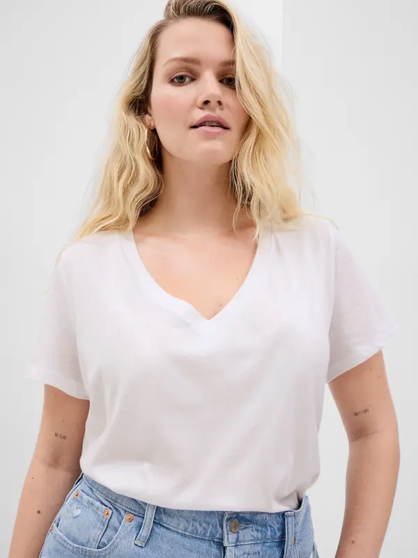 GAP GAP T-Shirt Organic Vintage V-Neck - Women's