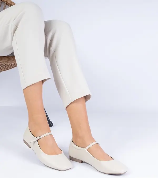 Gemre Gemre Beige classic eco-leather ballerinas Grenada