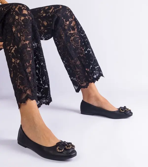 Gemre Gemre Black ballerinas decorated with a little flower America