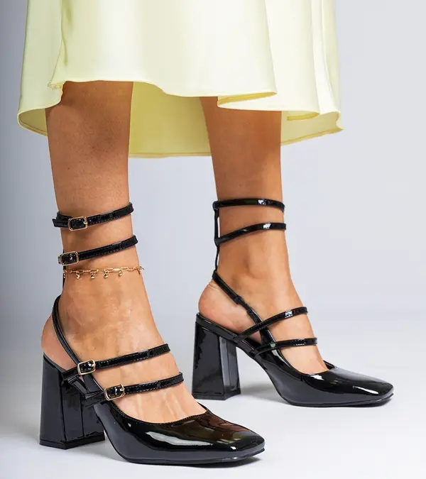 Gemre Gemre Black patent block heel pumps Ferida