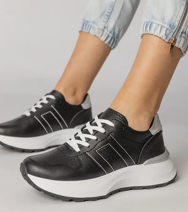 Gemre Gemre Black sports sneakers with silver insert Lenkuta