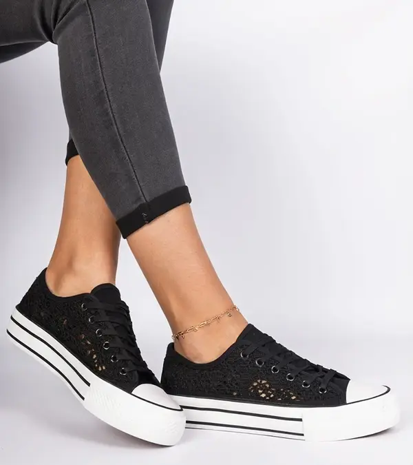 Gemre Gemre Black women's lace-up sneakers Fernansis