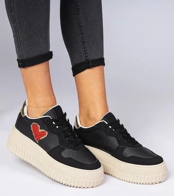 Gemre Gemre Black women's sneakers with a glittery heart Laira
