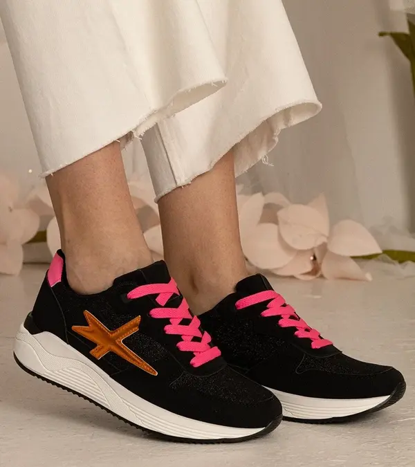 Gemre Gemre Black women's sport sneakers with glitter Kaletti