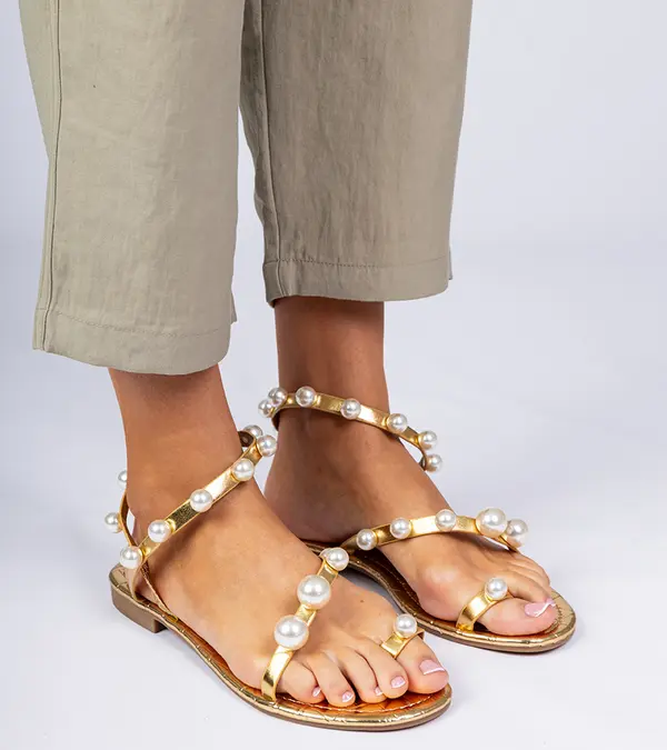 Gemre Gemre Golden women's sandals adorned with pearls Sarino