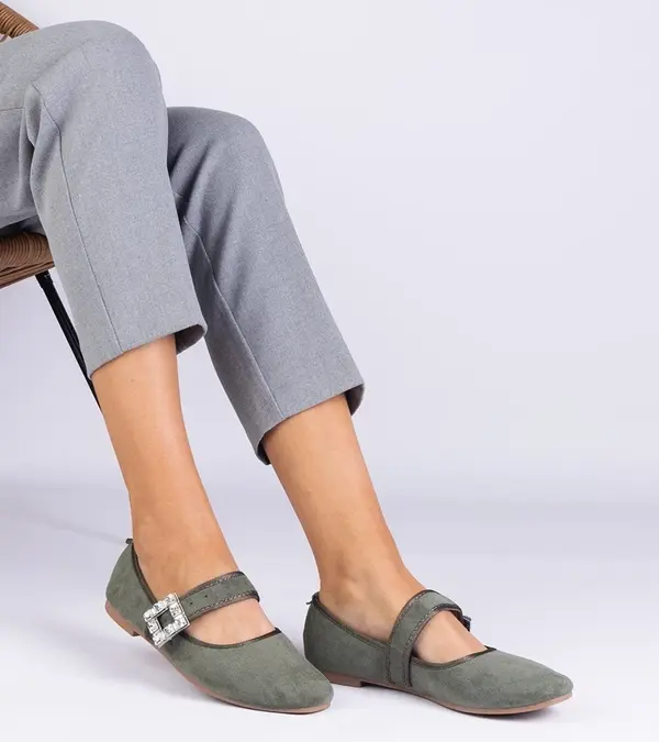 Gemre Gemre Green ballerinas adorned with a buckle with Demetra crystals