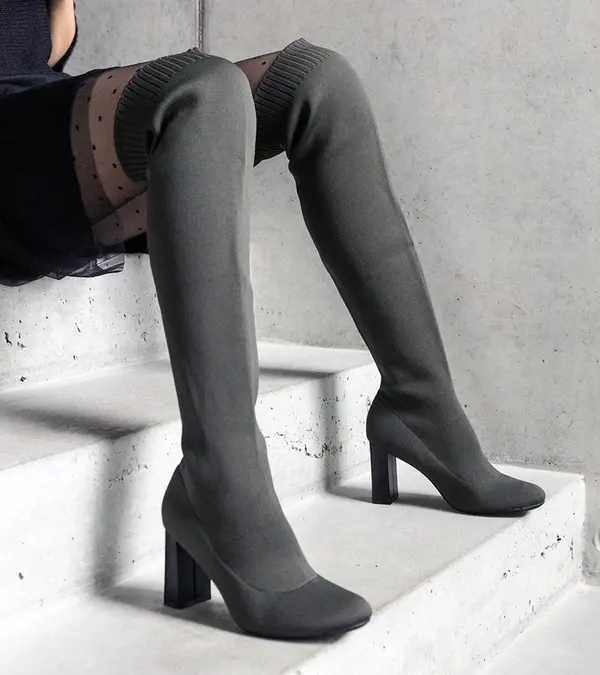 Gemre Gemre Green slip-on block heel boots with stretchy upper Flamme