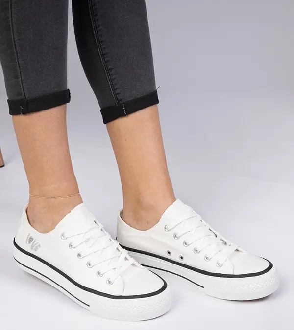 D/CEO Gemre White classic women's sneakers Ellana