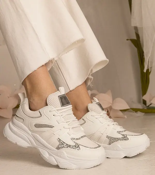 Gemre Gemre White women's sports sneakers with glitter Maleda