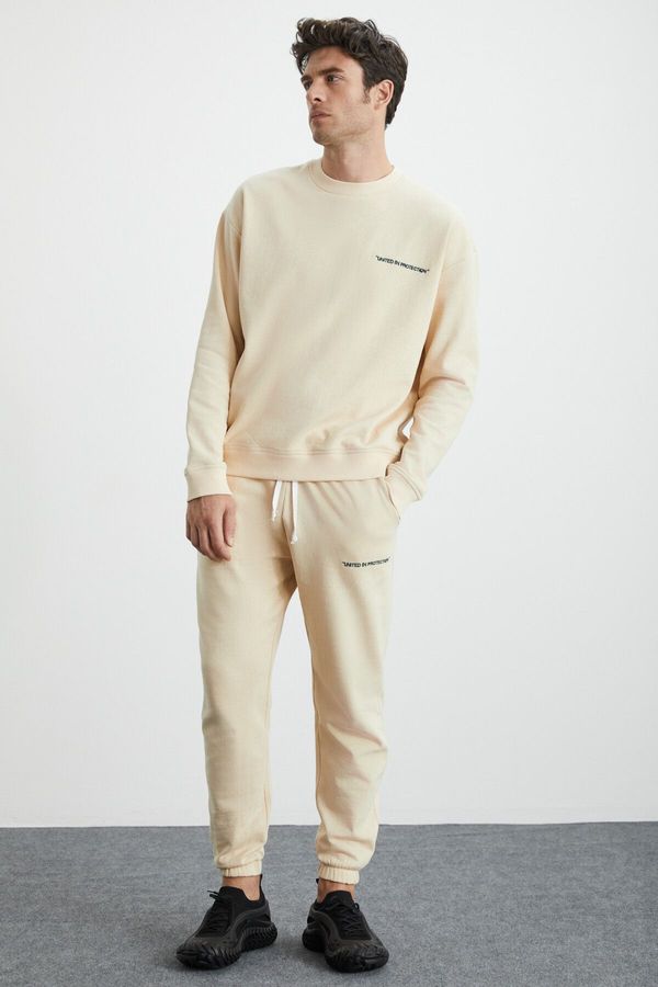 GRIMELANGE GRIMELANGE Marshall Men's Cotton Fleece Inside Embroidered Relaxed Vanilla Tracksuit Se