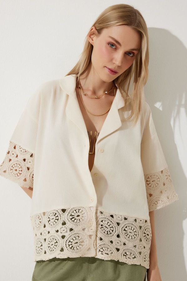 Happiness İstanbul Happiness İstanbul Women's Beige Laced Raw Linen Shirt