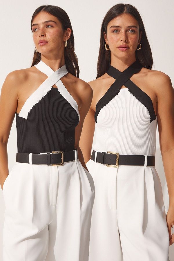 Happiness İstanbul Happiness İstanbul Women's Black and White Halter Collar 2-Pack Crop Knitwear Blouse