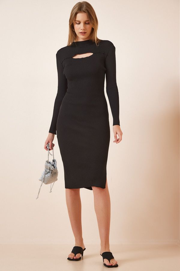 Happiness İstanbul Happiness İstanbul Women's Black Cut Out Detailed Midi Knitwear Dress