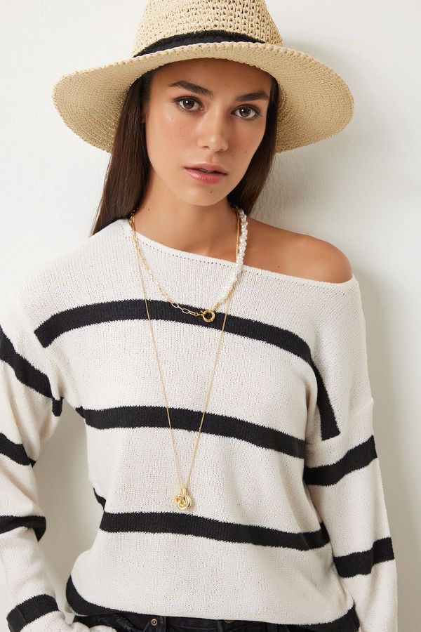 Happiness İstanbul Happiness İstanbul Women's Black Ecru Striped Knitwear Blouse