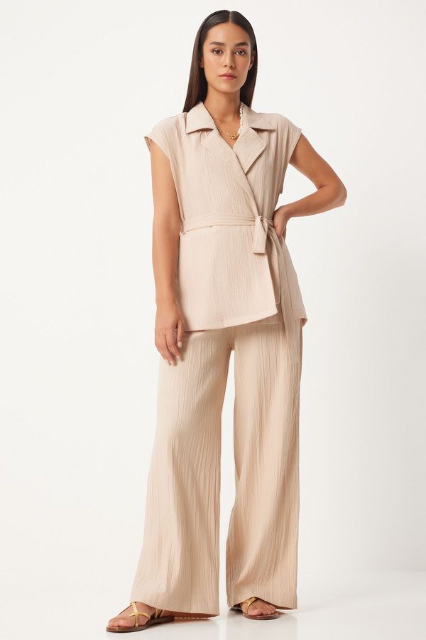 Happiness İstanbul Happiness İstanbul Women's Cream Belted Vest Palazzo Knitted Suit