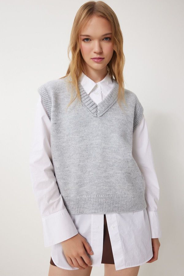 Happiness İstanbul Happiness İstanbul Women's Gray V Neck Knitted Sweater