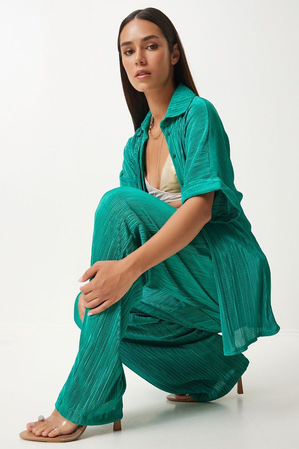 Happiness İstanbul Happiness İstanbul Women's Green Pleated Shirt and Trousers Set