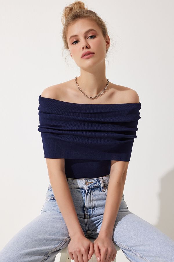 Happiness İstanbul Happiness İstanbul Women's Navy Blue Off-the-Shoulder Knitwear Blouse