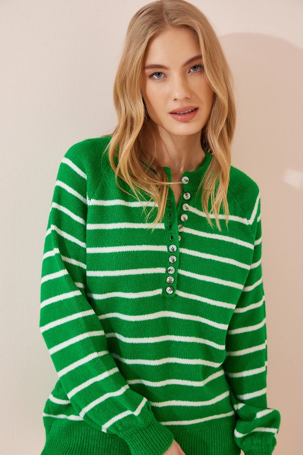 Happiness İstanbul Happiness İstanbul Women's Vibrant Green Buttoned Collar Striped Knitwear Sweater