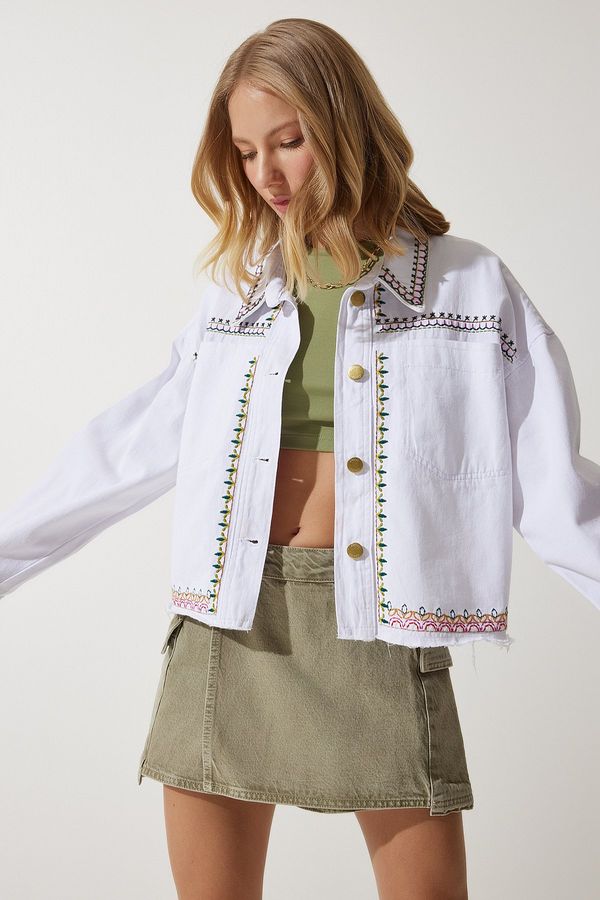 Happiness İstanbul Happiness İstanbul Women's White Embroidered Tasseled Oversize Denim Jacket