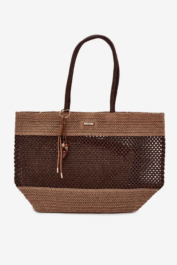 FLORA & CO Кафява плетена чанта за пазаруване Flora&amp;Co с висулка