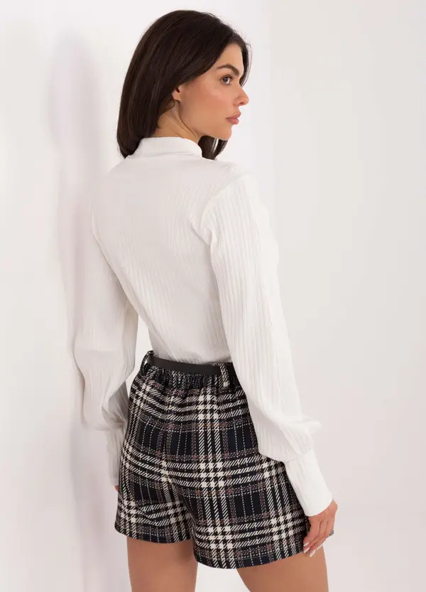 Italy Moda Карирани шорти в тъмносиньо